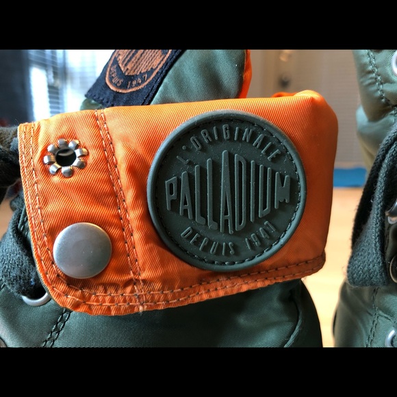 Palladium Puddle Hi-top Ankle Boots - Picture 4 of 8